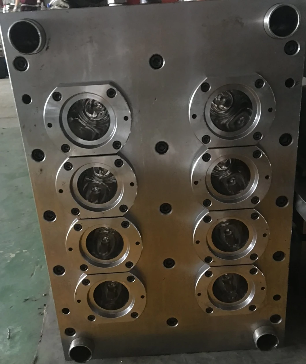 8cavity 39mm Neck Pet Oil Preform Mould Without Tail